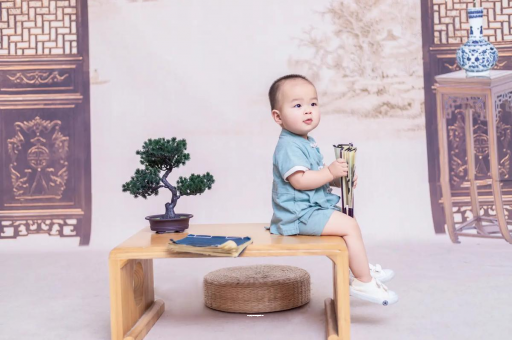 江西孕妇肚子上的黑线